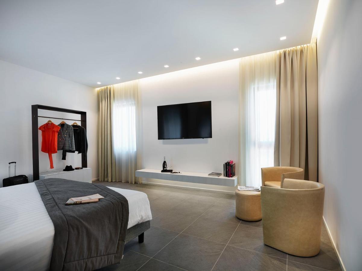 Boutique Hotel Touring Verona Luaran gambar